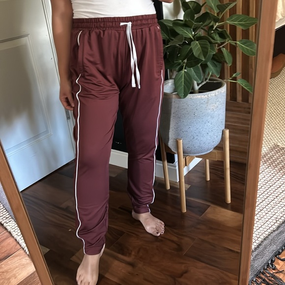 GYMSHARK Recess Jogger. Size M - Picture 1 of 10